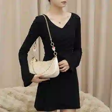 Disney COACH Teri 24