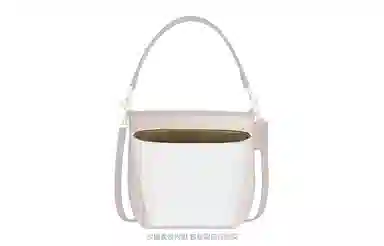 COACH City17