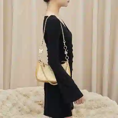 Disney COACH Teri 24diy