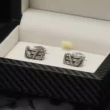 MAVIN MARVY DARMAWAN S925