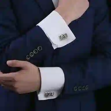 MAVIN MARVY DARMAWAN S925