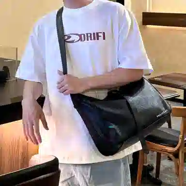 Klinson Simple Litchi Texture Shoulder Bag Black