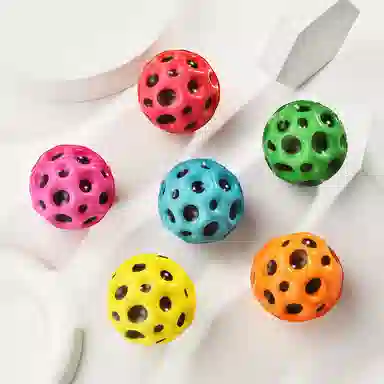 一点潮玩 高弹力洞洞球 趣味性强 超回力解压 玩具