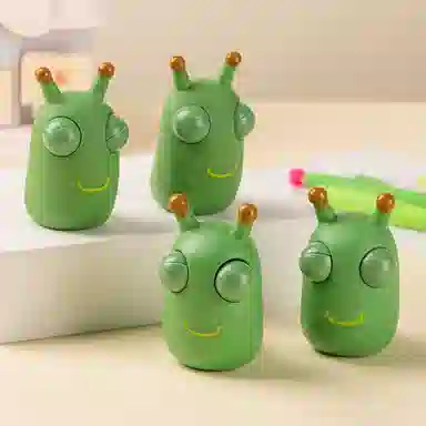 一点潮玩 菜虫瞪眼捏捏乐 解压整蛊 玩具