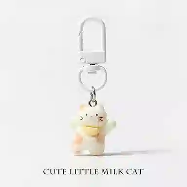 一点潮玩 萌萌围兜开心小奶猫 背包钥匙扣 可爱简约百搭 谷圈挂件