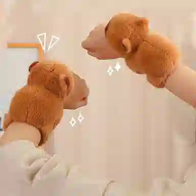 一点潮玩 皮巴拉水豚手腕圈 玩偶周边