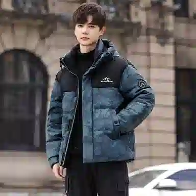 鸭鸭 青年时尚韩版潮流短款连帽户外运动休闲百搭防寒保暖迷彩面包羽绒服 男女同款