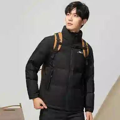 鸭鸭 时尚韩版字母拼色满印短款立领户外休闲防寒面包羽绒服 男款