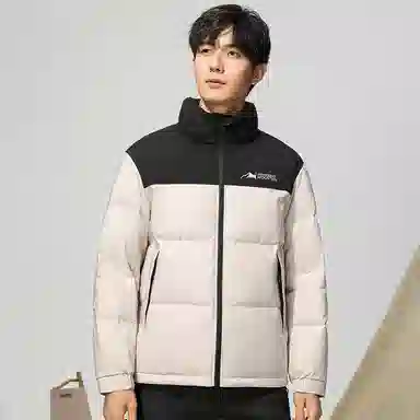 鸭鸭 时尚韩版字母拼色满印短款立领户外休闲防寒面包羽绒服 男款