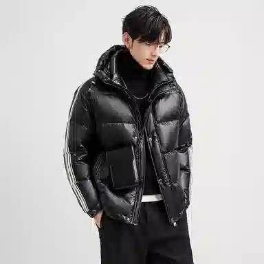 鸭鸭 亮面系列 中青年时尚韩版潮流百搭短款连帽户外休闲运动防寒保暖面包羽绒服 男款