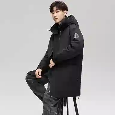 鸭鸭 鹅绒系列户外工装风连帽保暖休闲加厚新国标中长款羽绒服 男款