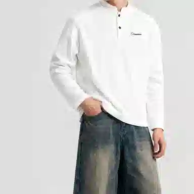 boxyPoloTcleanfitlogo