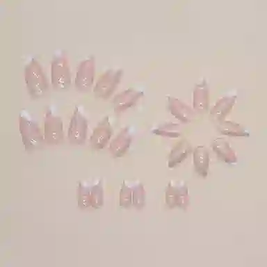 馨枕居 纯欲闪粉斜边法式甜美少女温柔  穿戴甲 杏仁粉色跳色 可爱