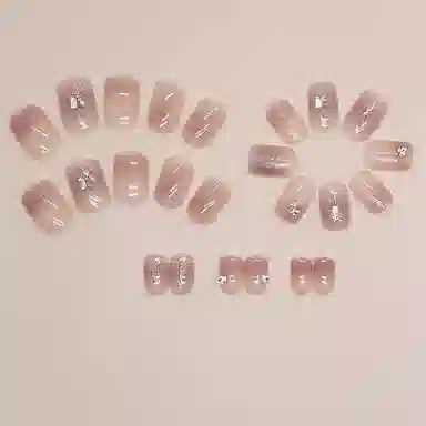 馨枕居 腮红极光 钻石蝴蝶  穿戴甲 短梯浅粉晕染 可爱