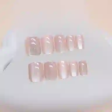 馨枕居 可拆卸粉透玻璃珠  穿戴甲 短款粉色纯色 猫眼