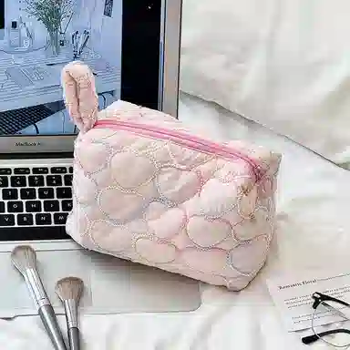 馨枕居化妆包大容量绗缝爱心收纳包可爱便携文具袋洗漱包逛街手拿包化妆包 便携收纳防尘