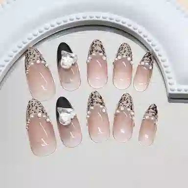 馨枕居 法式珍珠钻石  穿戴甲 中长款尖型豹纹裸色 细闪