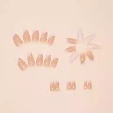 馨枕居 法式闪粉  穿戴甲 杏仁裸色晕染