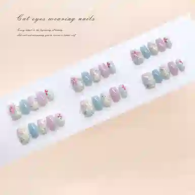 馨枕居 春日清新小花猫  穿戴甲 方圆粉色晕染