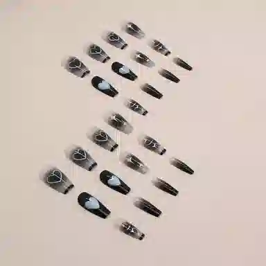 馨枕居 爱心银色  穿戴甲 梯型黑色晕染