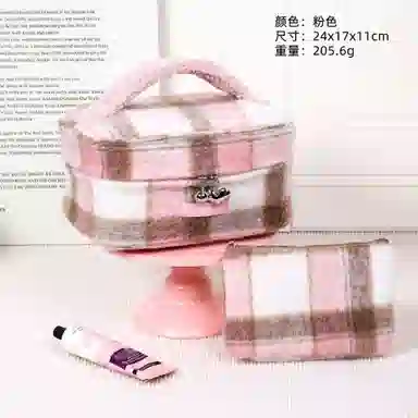 馨枕居 羊羔毛绒格子化妆包手提便携高颜值旅行洗漱包化妆品收纳包