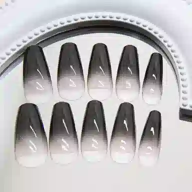 馨枕居 甜酷辣妹风  穿戴甲 杏仁黑色裸色 镜面