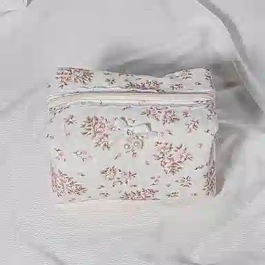 馨枕居夹棉蕾丝花边花卉蝴蝶结洗漱包便携口红收纳包女生化妆品拉链包袋化妆包 便携收纳防尘