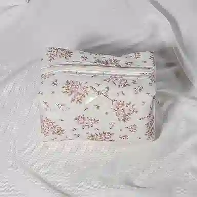 馨枕居夹棉蕾丝花边花卉蝴蝶结洗漱包便携口红收纳包女生化妆品拉链包袋化妆包 便携收纳防尘