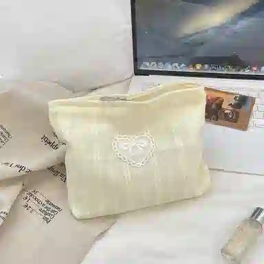 馨枕居清新配色蝴蝶结化妆包大容量收纳袋护肤品整理袋逛街手拿包化妆包 便携收纳防尘