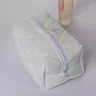 馨枕居夹棉蕾丝花边花卉蝴蝶结洗漱包便携口红收纳包女生化妆品拉链包袋化妆包 便携收纳防尘