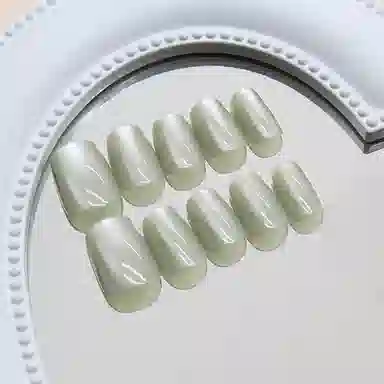 馨枕居 简约干净气质时尚  穿戴甲 短款绿色纯色 猫眼