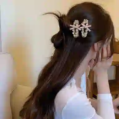 芒果饰品 韩系爆闪蝴蝶结精致时尚甜美头饰前额刘海夹碎发#好运 合金 发夹 女款