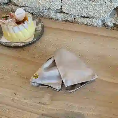 芒果饰品 韩系金标缎面贝壳三角 布艺 亚克力 合金 发夹 女款