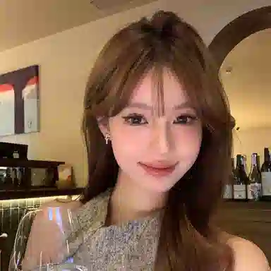 芒果饰品 小众设计高级感 精致闪钻 铜 锆石 耳钉 女款