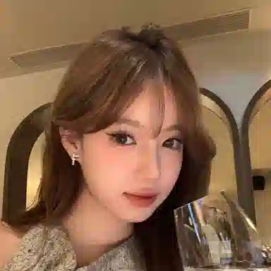 芒果饰品 小众设计高级感 精致闪钻 铜 锆石 耳钉 女款