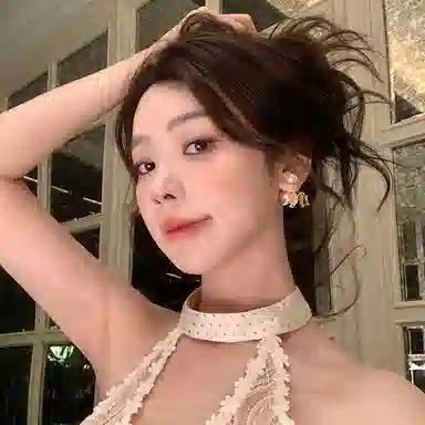 芒果饰品 优雅时尚精致感字母后挂式 铜 耳环 女款