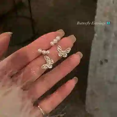 芒果饰品 韩系百搭精致满锆蝴蝶#好运 铜 耳环 女款