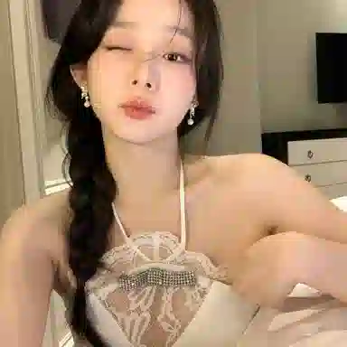 芒果饰品 超仙绝美镶锆蝴蝶#好运 铜合金 耳环 女款