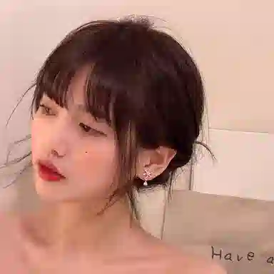 芒果饰品 精致温柔闪耀高亮闪锆雪花 铜 耳环 女款