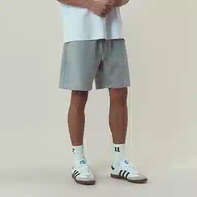 11ESTRANGER ASTRANGER