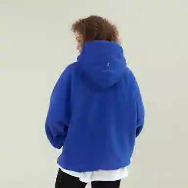 11ESTRANGER ASTRANGER