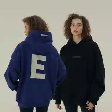 11ESTRANGER ASTRANGER