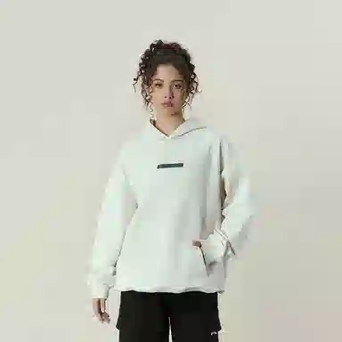 11ESTRANGER ASTRANGER