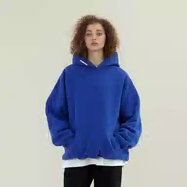 11ESTRANGER ASTRANGER