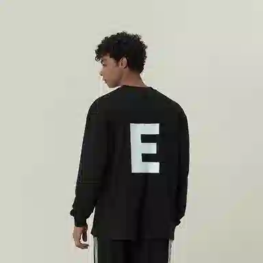 11ESTRANGER ASTRANGER logoT