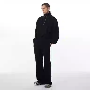 11ESTRANGER ASTRANGER