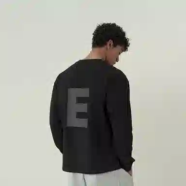 11ESTRANGER ASTRANGER logoT