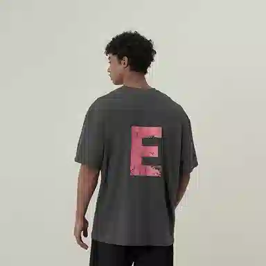 11ESTRANGER ASTRANGER T