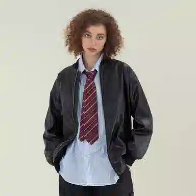 11ESTRANGER ASTRANGER