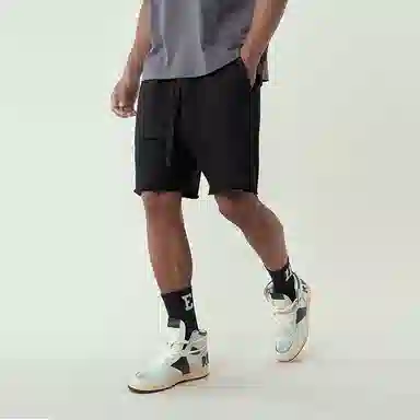 11ESTRANGER ASTRANGER